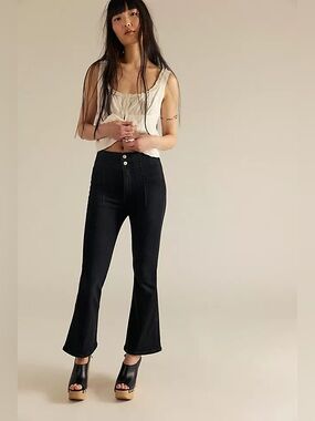 Free people Jayde Crop Flare size 28
